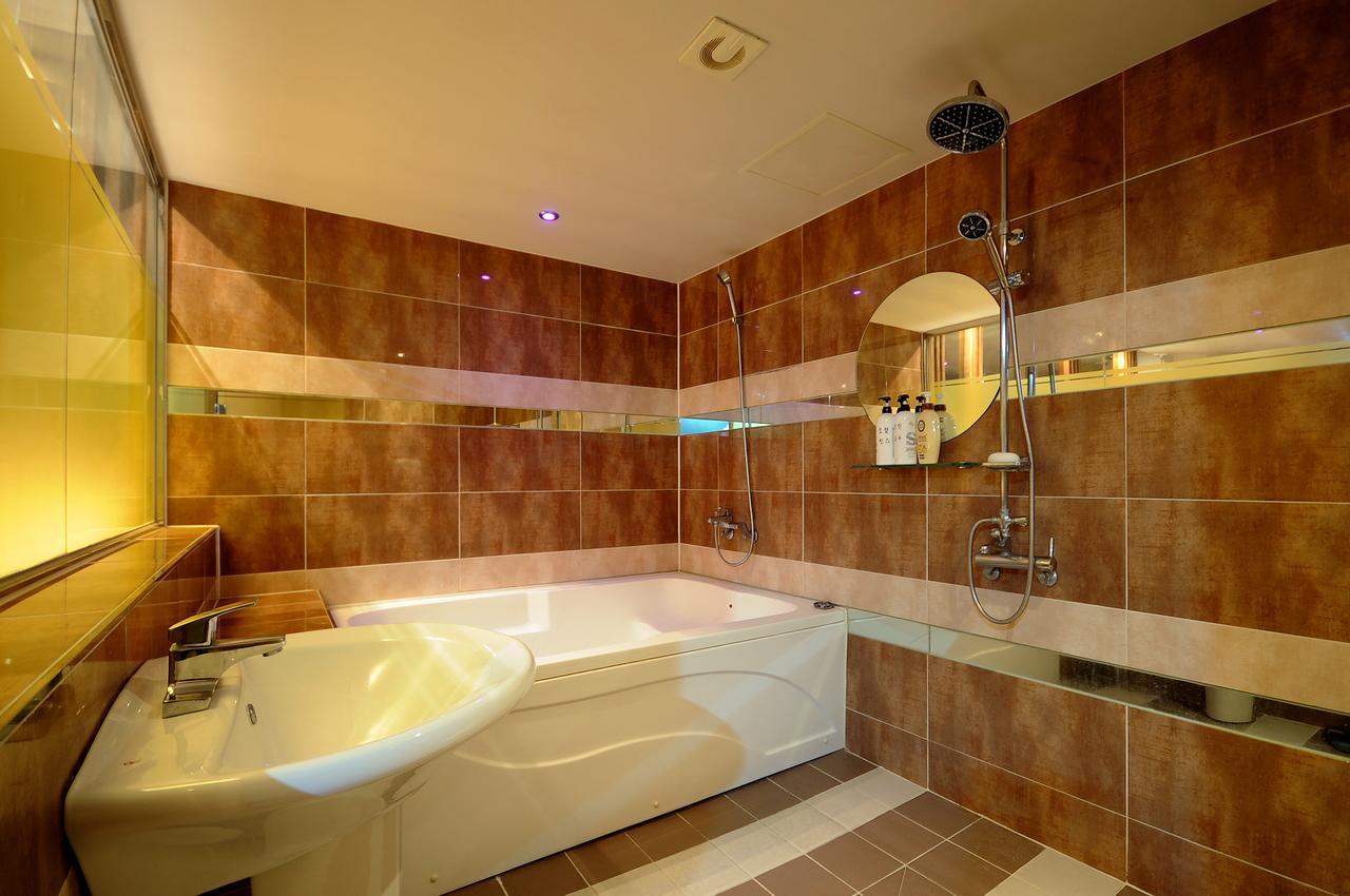 Wow Motel Busan Extérieur photo