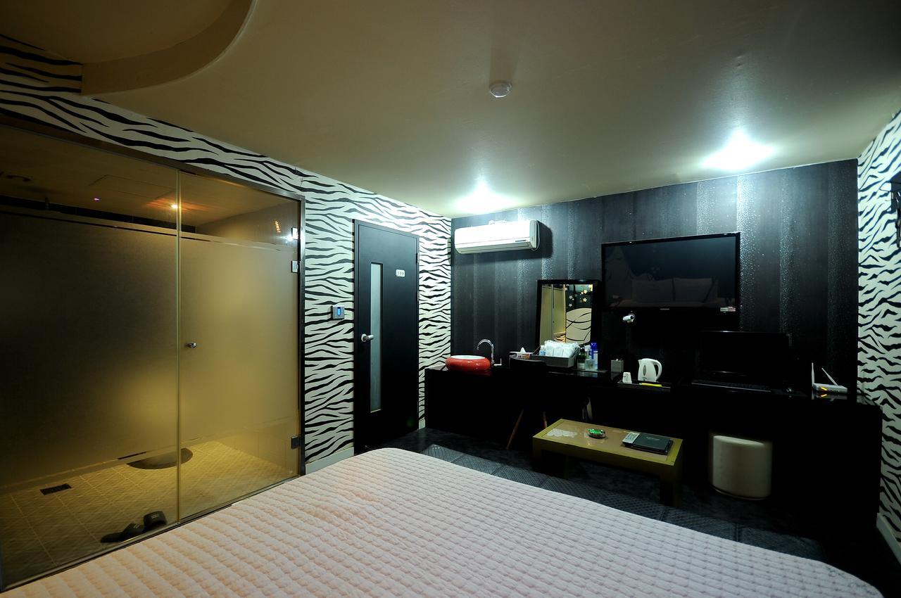 Wow Motel Busan Extérieur photo